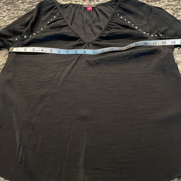 Price Drop!  New Vince Camuto Mood Indigo Rich BlackTop - Picture 5 of 6